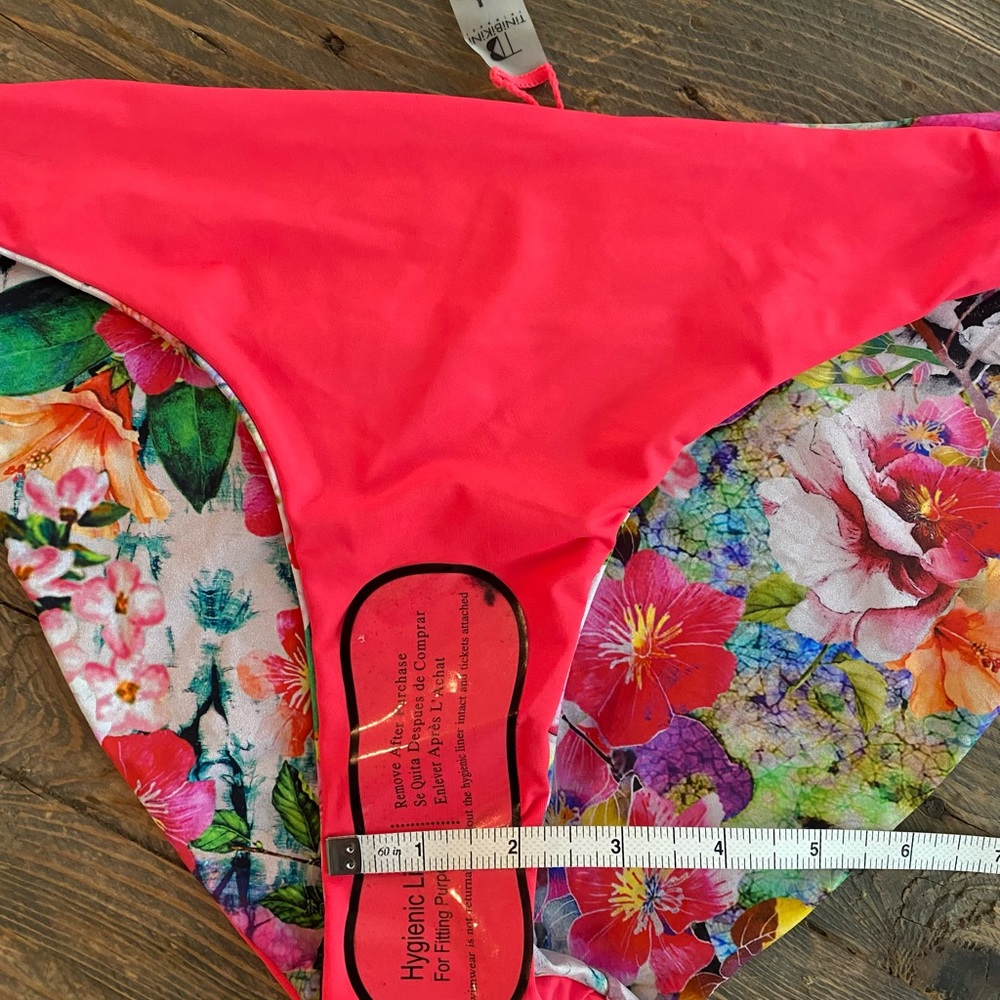 NWT-TiniBikini Swimwear Reversible Bottoms - Picture 5 of 9